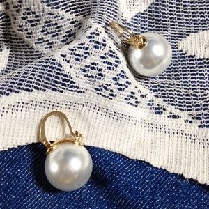 3 items free shipping Kate spade pearl earrings